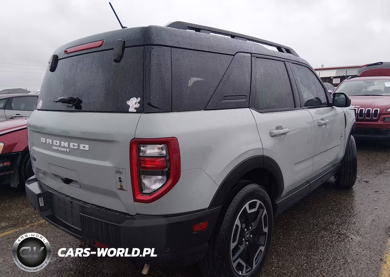 2024 Ford Bronco Sport Outer Banks VIN:3FMCR9C61RRF12396 - 4