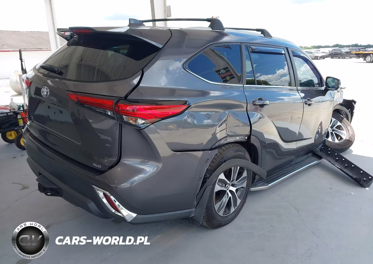2023 Toyota Highlander Xle VIN:5TDKDRAH0PS031875 - 4