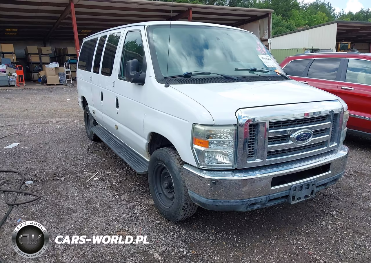 2011 Ford E-350 Super Duty Xlt