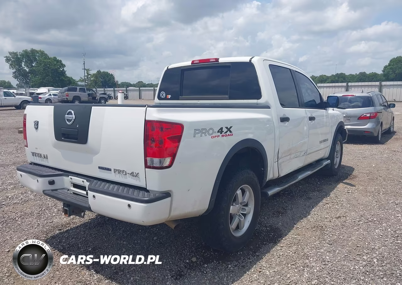 2012 Nissan Titan Pro-4X VIN:1N6BA0EC6CN317438 - 4