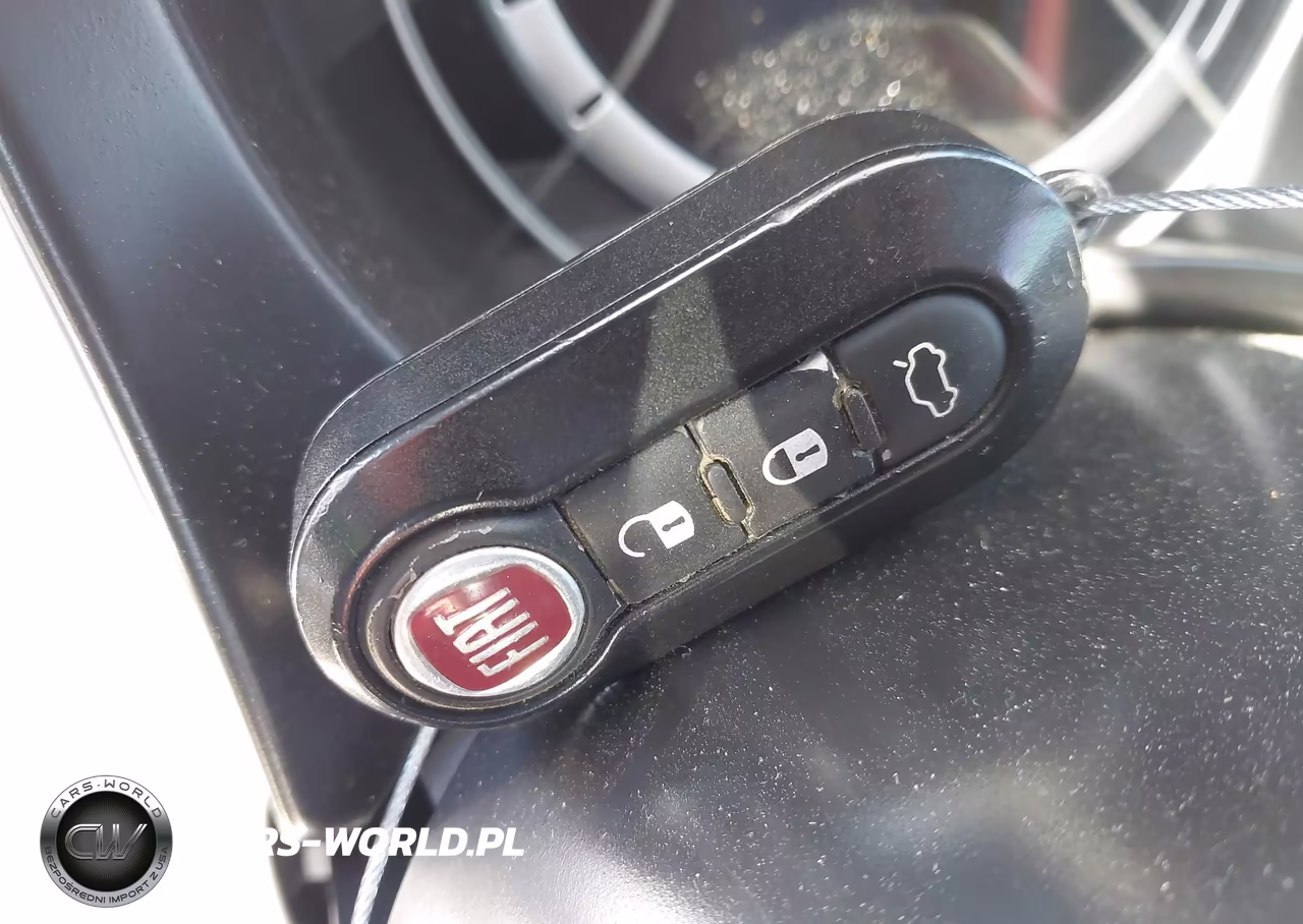 2013 Fiat 500E Battery Electric VIN:3C3CFFGE3DT753387 - 11