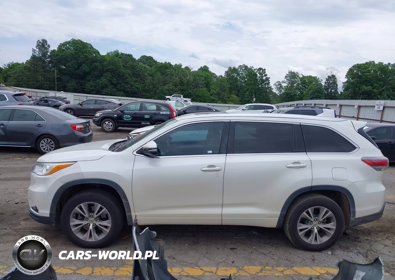 2014 Toyota Highlander Xle V6 VIN:5TDKKRFH1ES017379 - 14