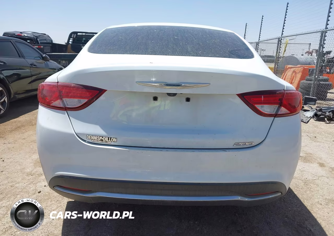 2015 Chrysler 200 Limited VIN:1C3CCCAB7FN715895 - 16