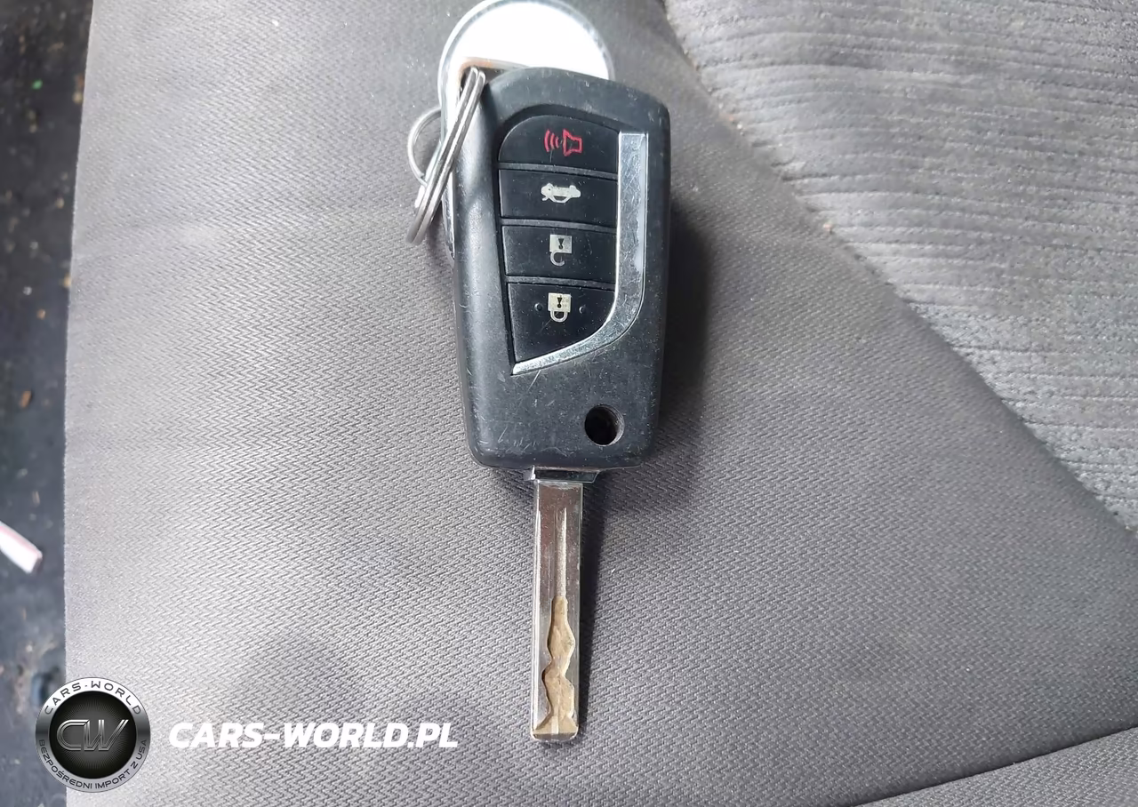 2019 Toyota Camry Le VIN:4T1B11HK9KU830968 - 11