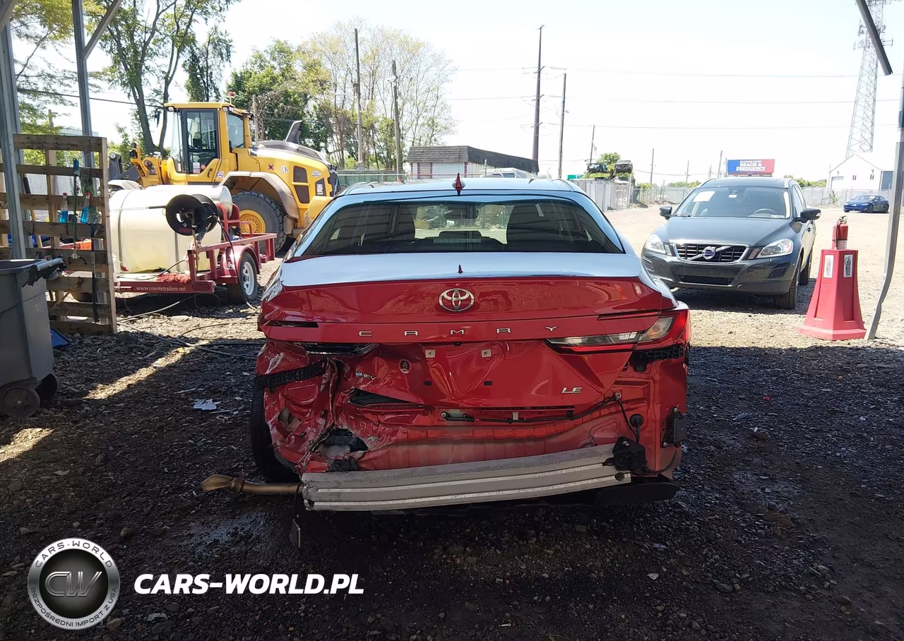 2025 Toyota Camry Le VIN:4T1DAACK6SU064407 - 16
