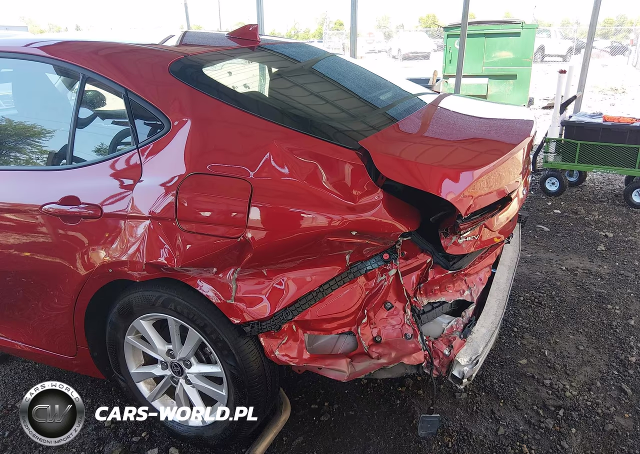 2025 Toyota Camry Le VIN:4T1DAACK6SU064407 - 18