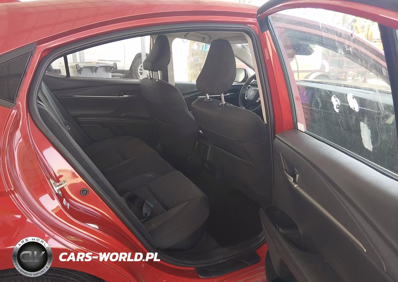 2025 Toyota Camry Le VIN:4T1DAACK6SU064407 - 8