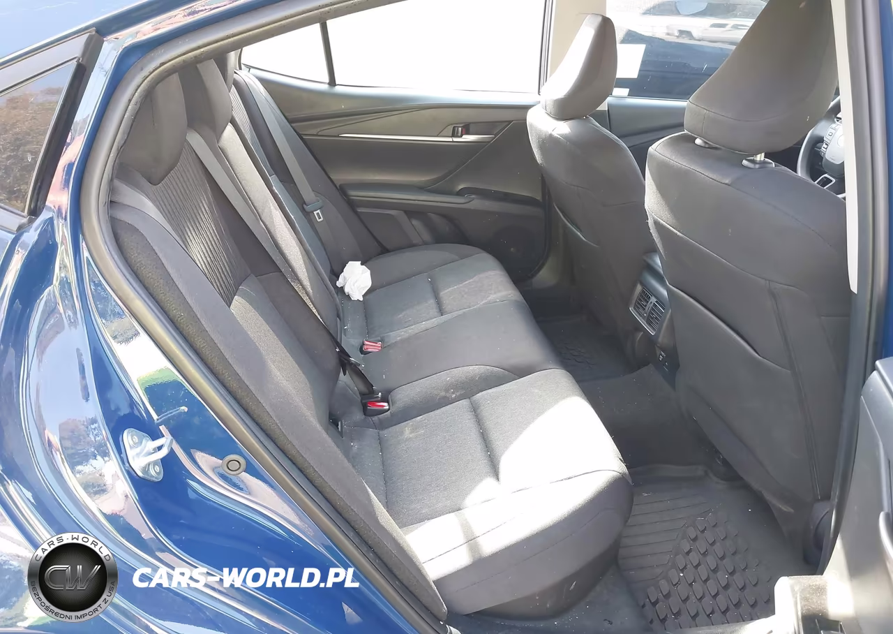 2025 Toyota Camry Le VIN:4T1DAACK6SU065539 - 8