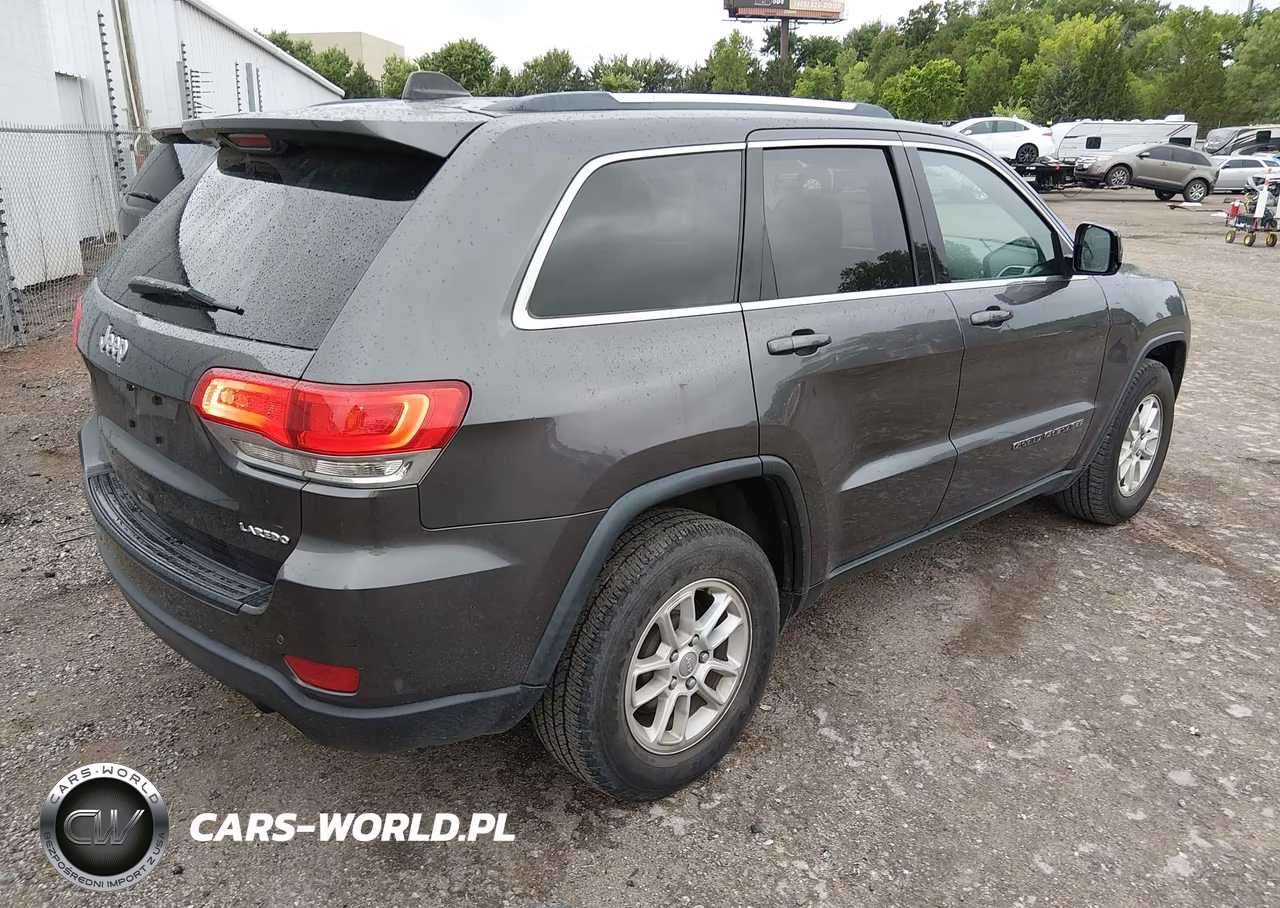 2019 Jeep Grand Cherokee Laredo E 4X2 VIN:1C4RJEAG6KC857678 - 4