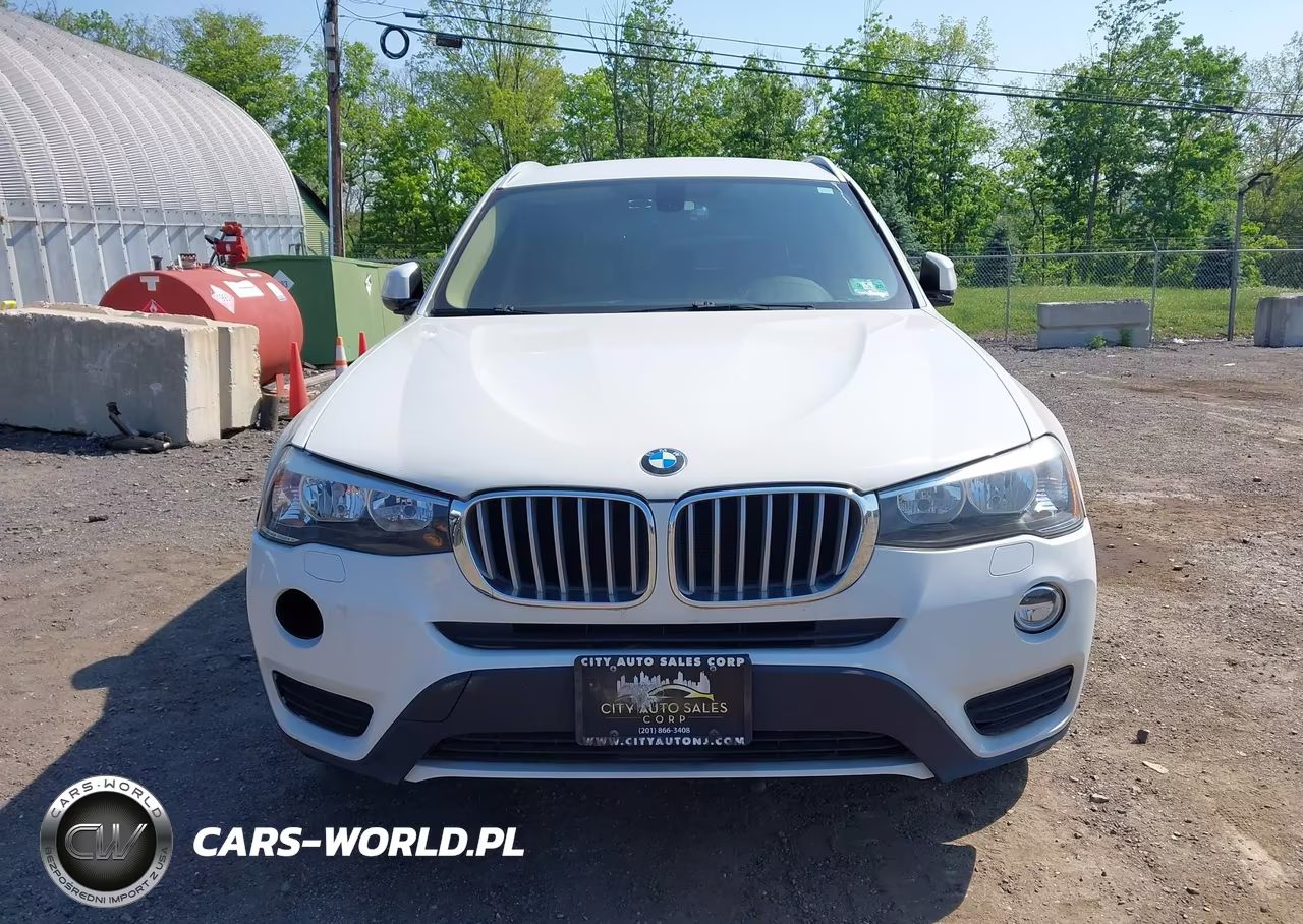 2015 BMW X3 xDrive28D VIN:5UXWY3C52F0E96618 - 12