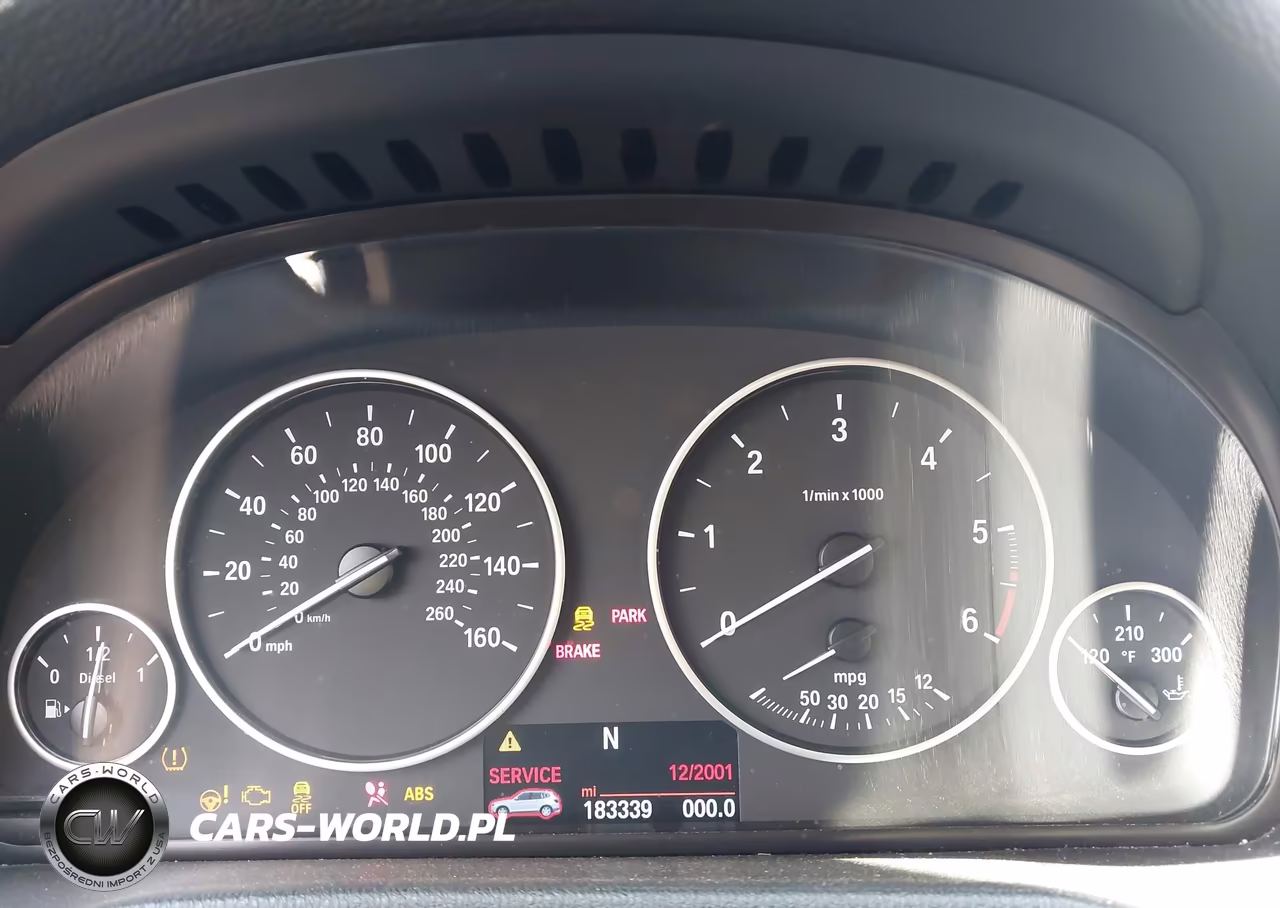2015 BMW X3 xDrive28D VIN:5UXWY3C52F0E96618 - 7