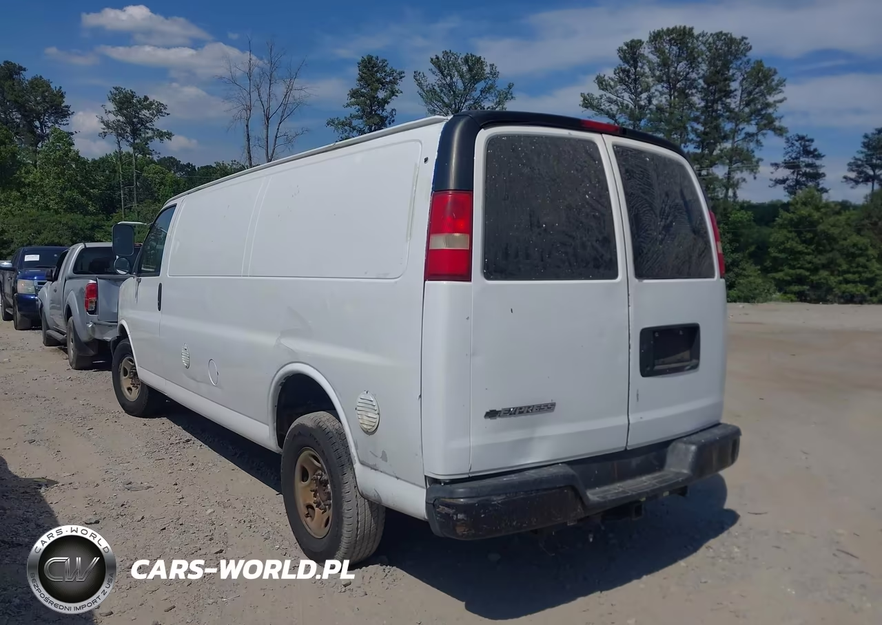 2008 Chevrolet Express Work Van VIN:1GBHG39C981184362 - 3