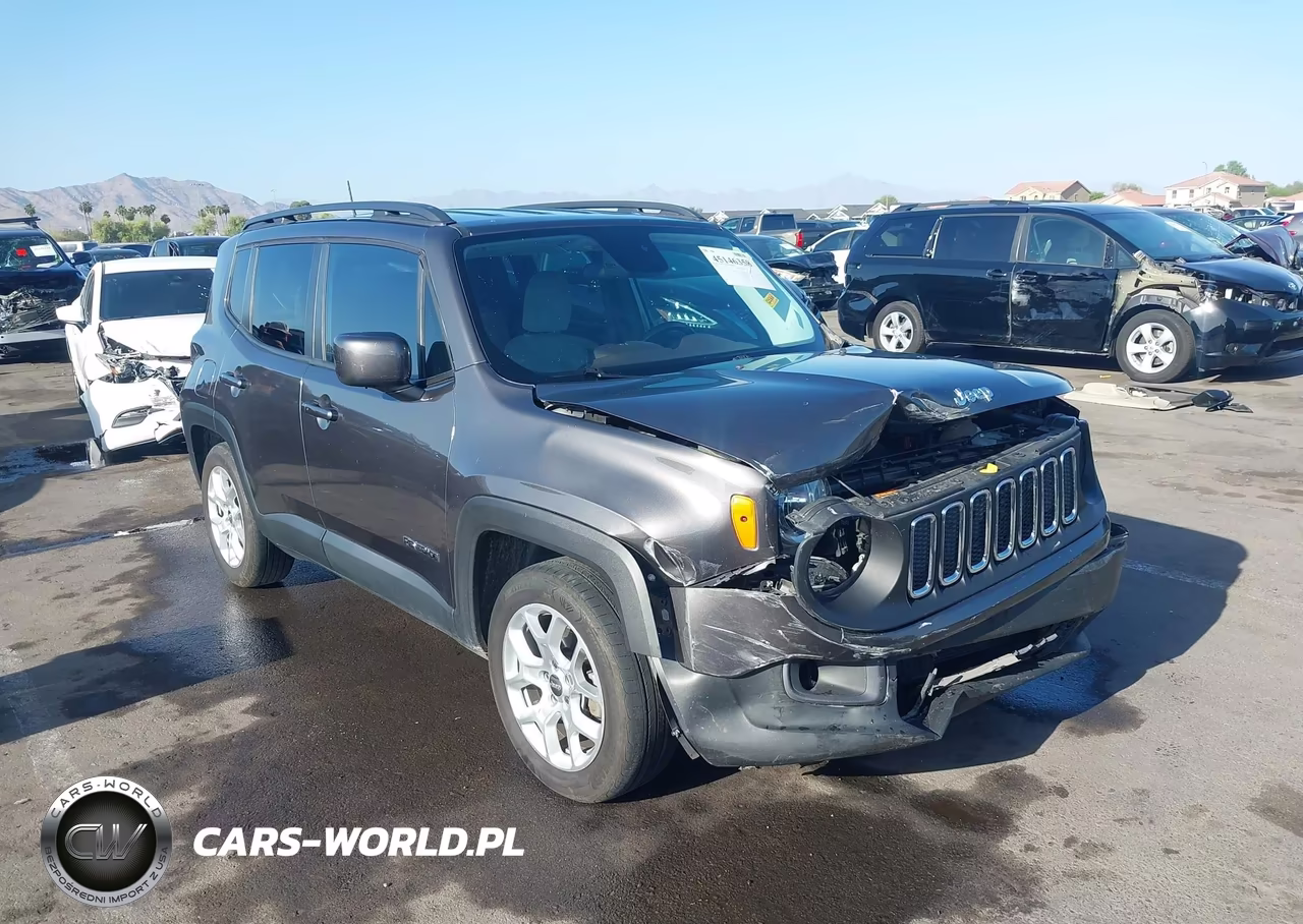 2016 Jeep Renegade Latitude – zdjęcie 1 z 16