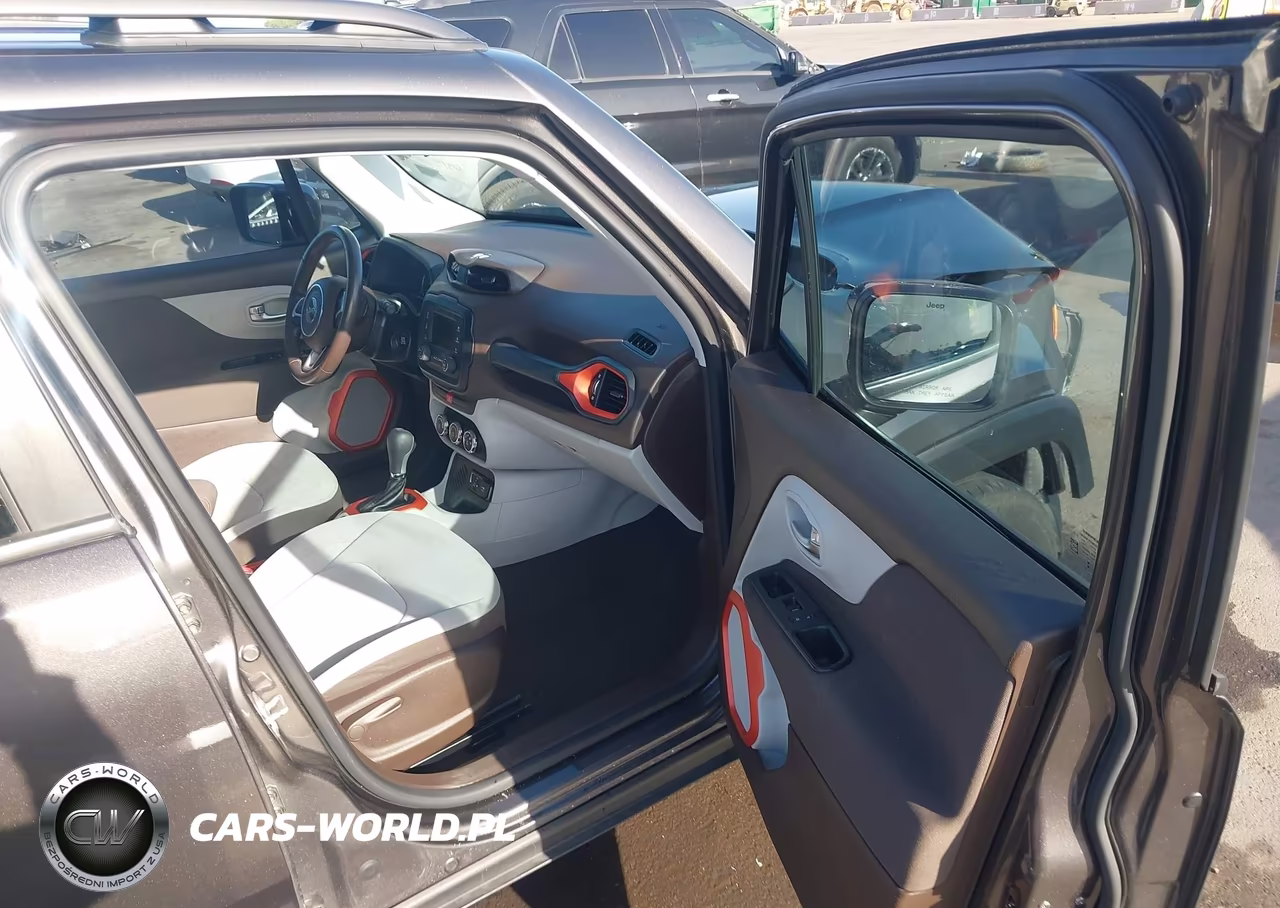 2016 Jeep Renegade Latitude VIN:ZACCJABT9GPE16351 - 5