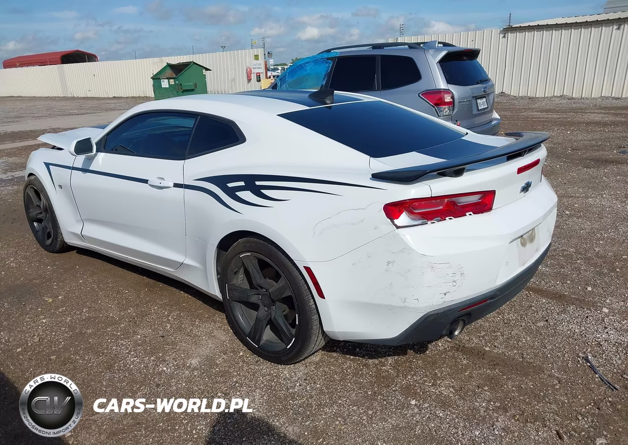 2016 Chevrolet Camaro 2Lt VIN:1G1FD1RS9G0136722 - 3