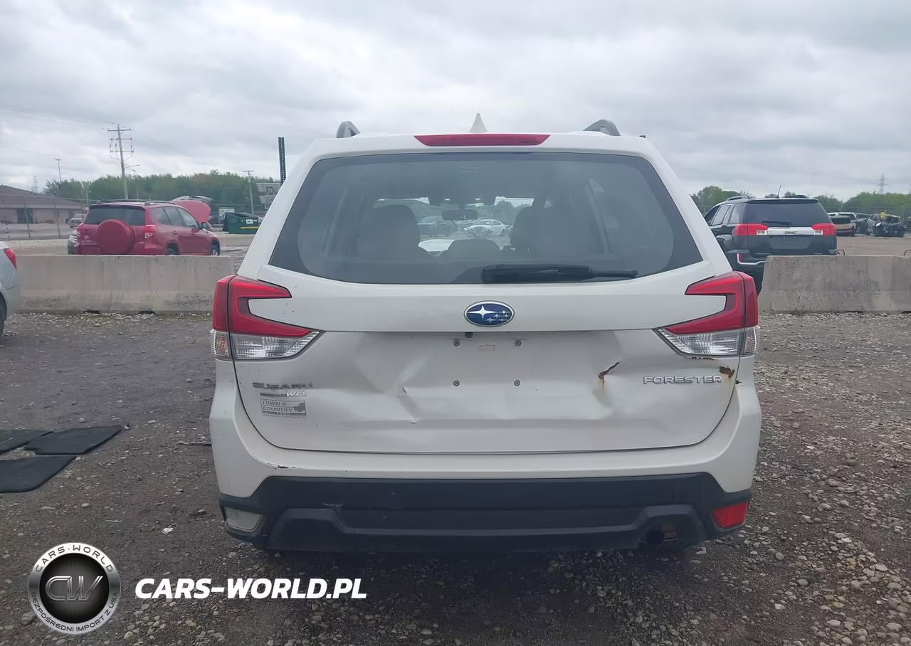 2021 Subaru Forester VIN:JF2SKADC9MH525550 - 17