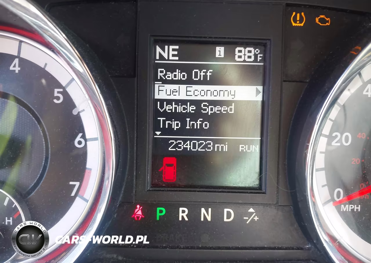 2016 Dodge Grand Caravan R-T VIN:2C4RDGEG3GR335635 - 15