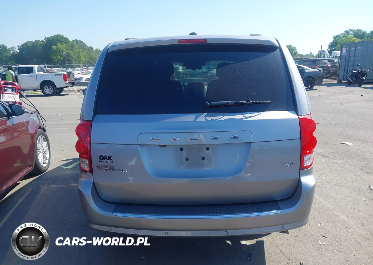2016 Dodge Grand Caravan R-T VIN:2C4RDGEG3GR335635 - 16
