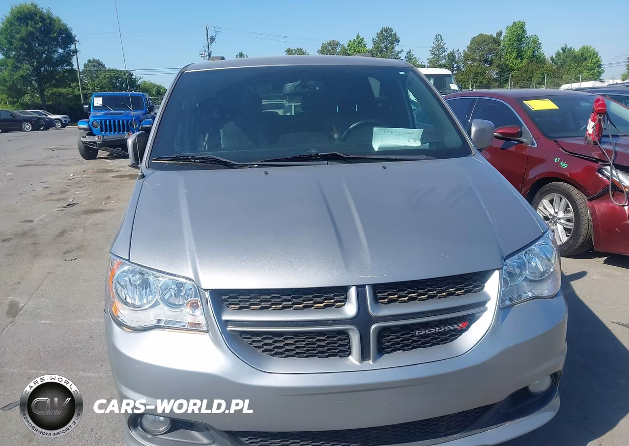 2016 Dodge Grand Caravan R-T VIN:2C4RDGEG3GR335635 - 6