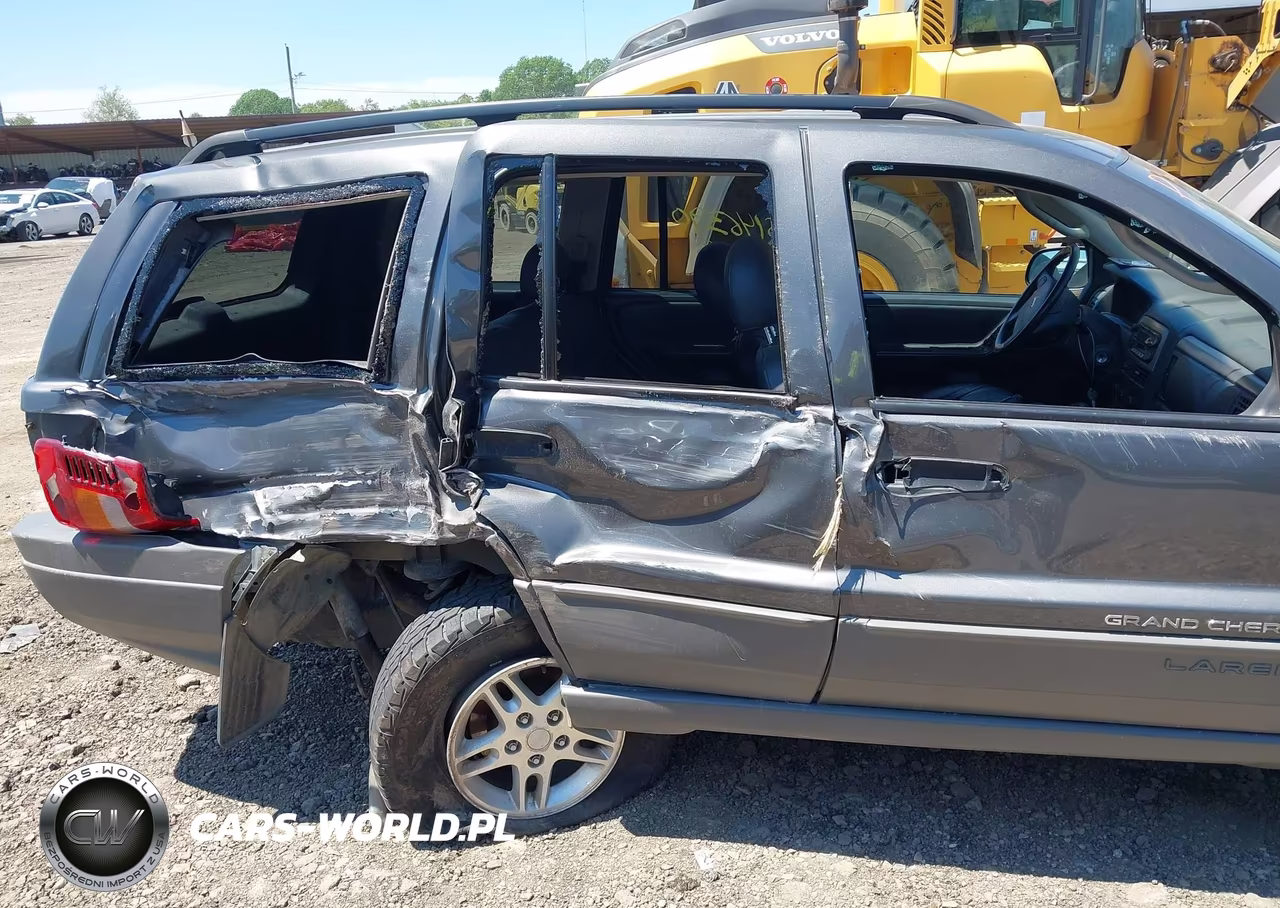 2002 Jeep Grand Cherokee Laredo VIN:1J4GW48S52C322168 - 18