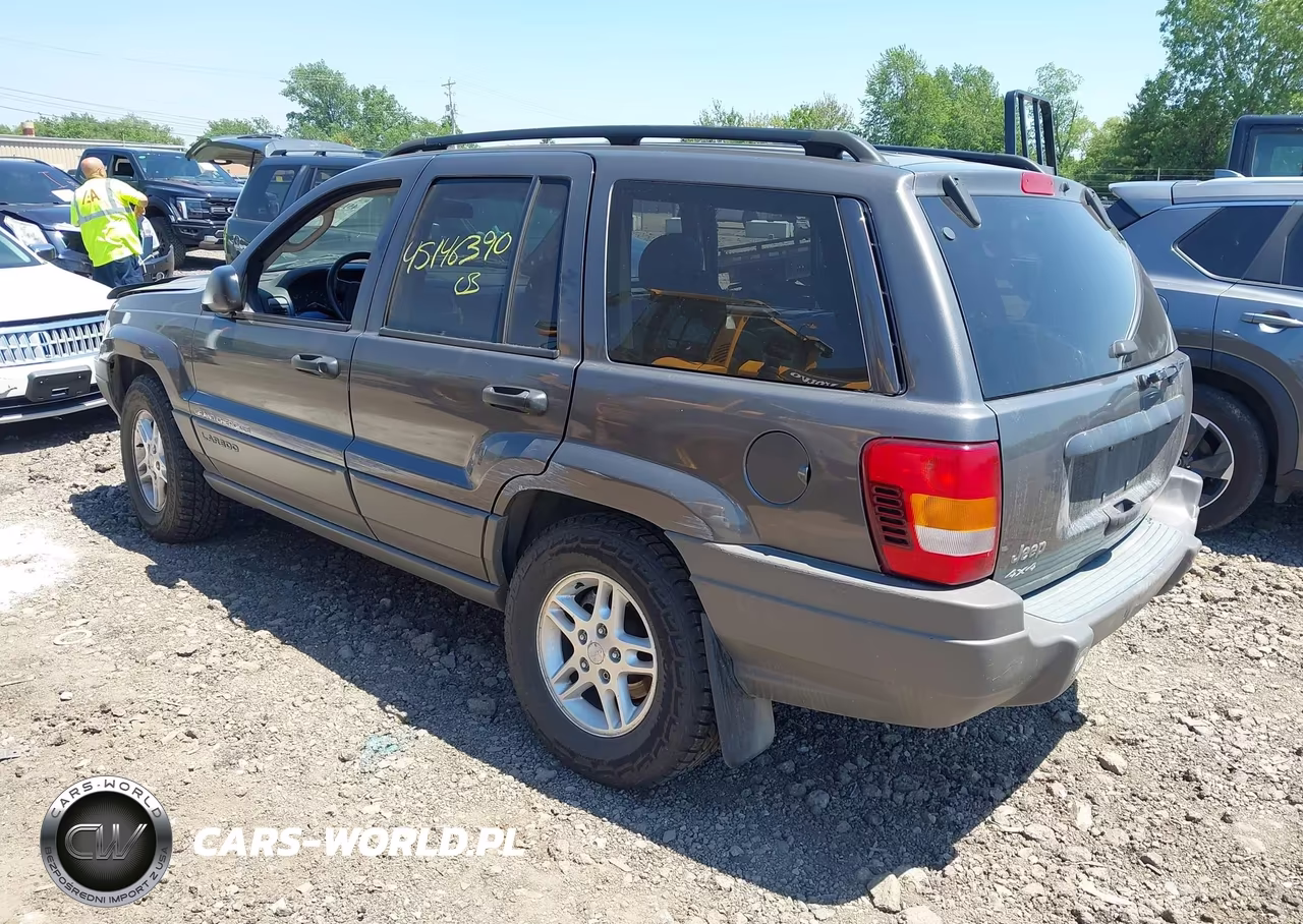 2002 Jeep Grand Cherokee Laredo VIN:1J4GW48S52C322168 - 3