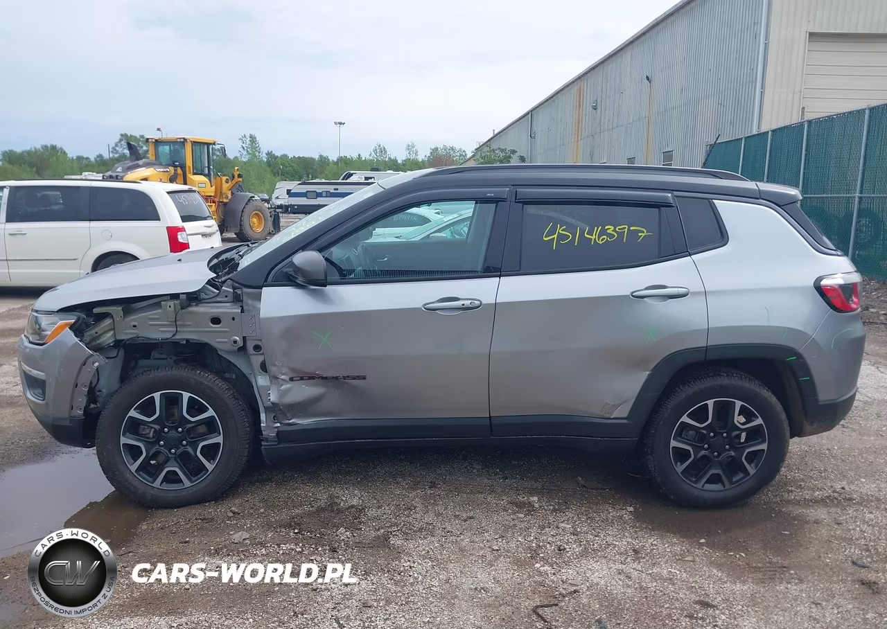 2019 Jeep Compass Trailhawk 4X4 VIN:3C4NJDDB6KT639057 - 15