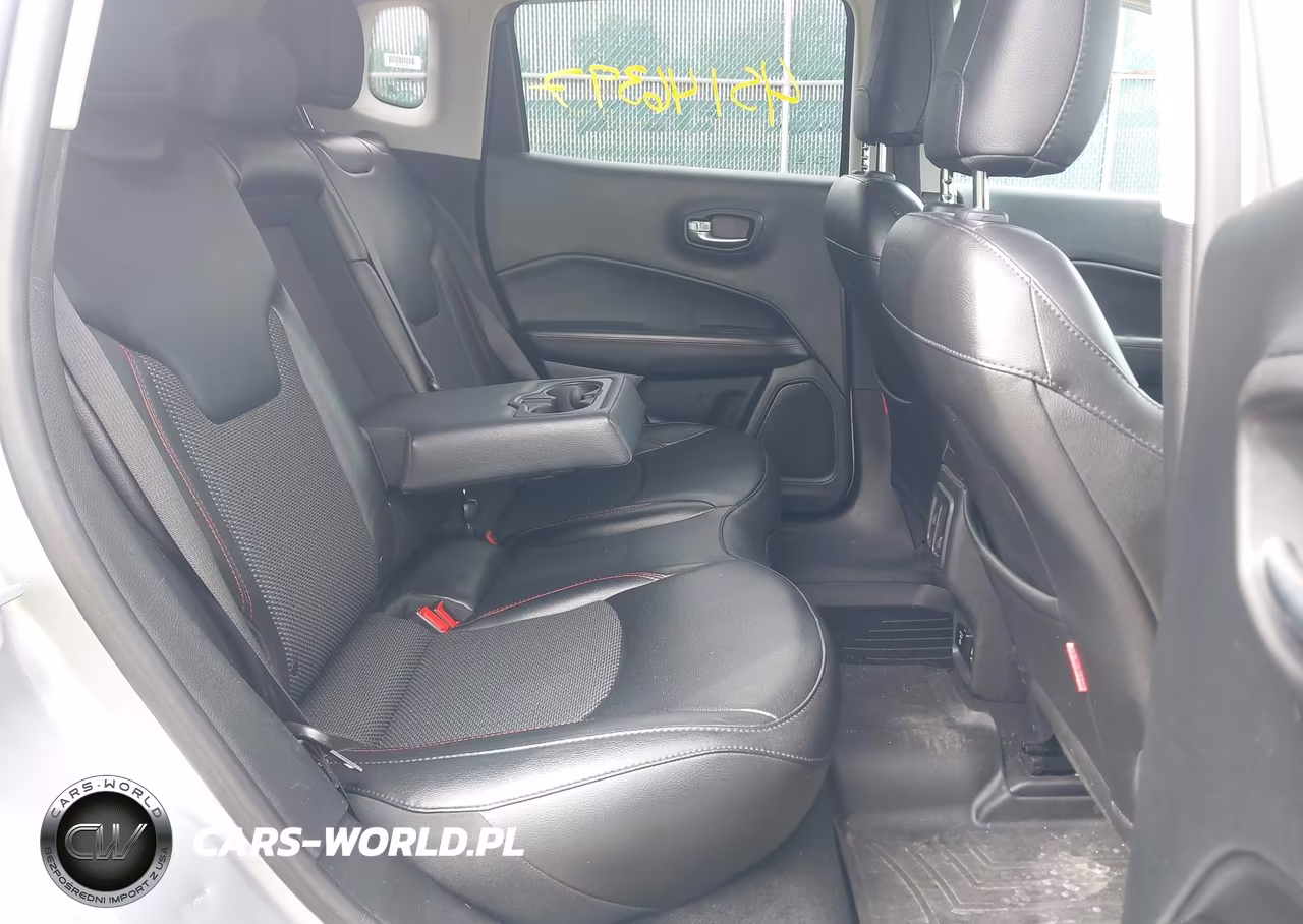 2019 Jeep Compass Trailhawk 4X4 VIN:3C4NJDDB6KT639057 - 8