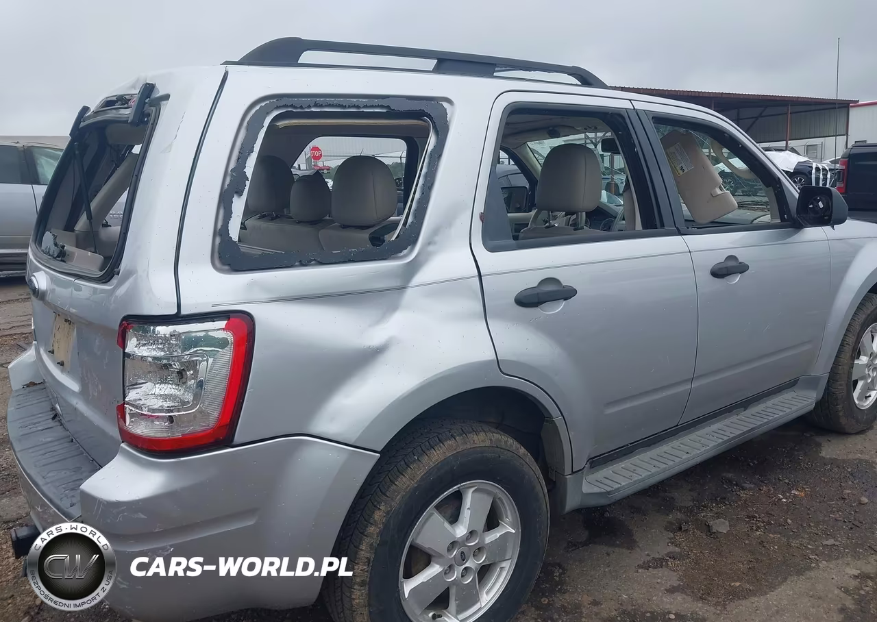 2010 Ford Escape Xlt VIN:1FMCU0D74AKD42657 - 13