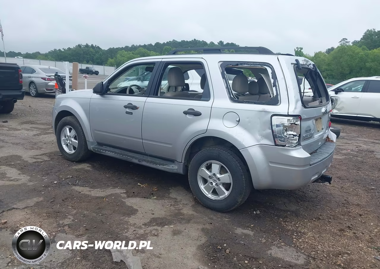 2010 Ford Escape Xlt VIN:1FMCU0D74AKD42657 - 3