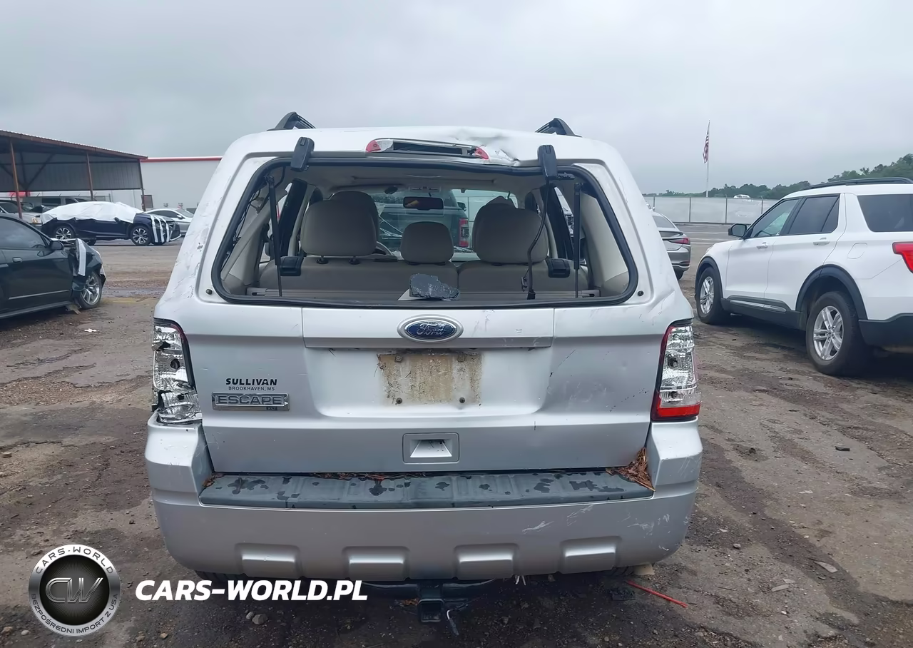 2010 Ford Escape Xlt VIN:1FMCU0D74AKD42657 - 6