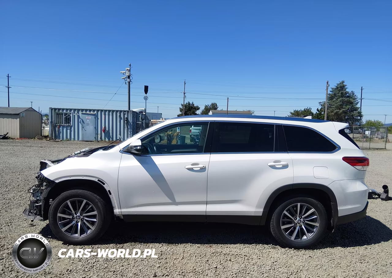 2019 Toyota Highlander Xle VIN:5TDJZRFH3KS574197 - 15