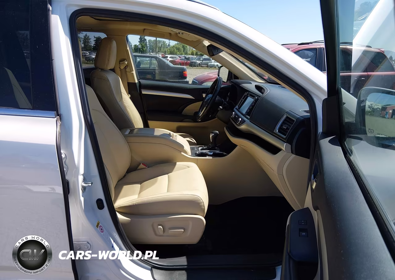 2019 Toyota Highlander Xle VIN:5TDJZRFH3KS574197 - 5