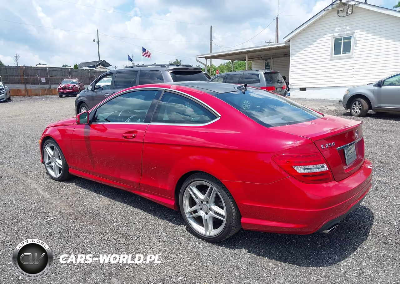 2015 Mercedes-Benz C 250 VIN:WDDGJ4HB1FG393389 - 3