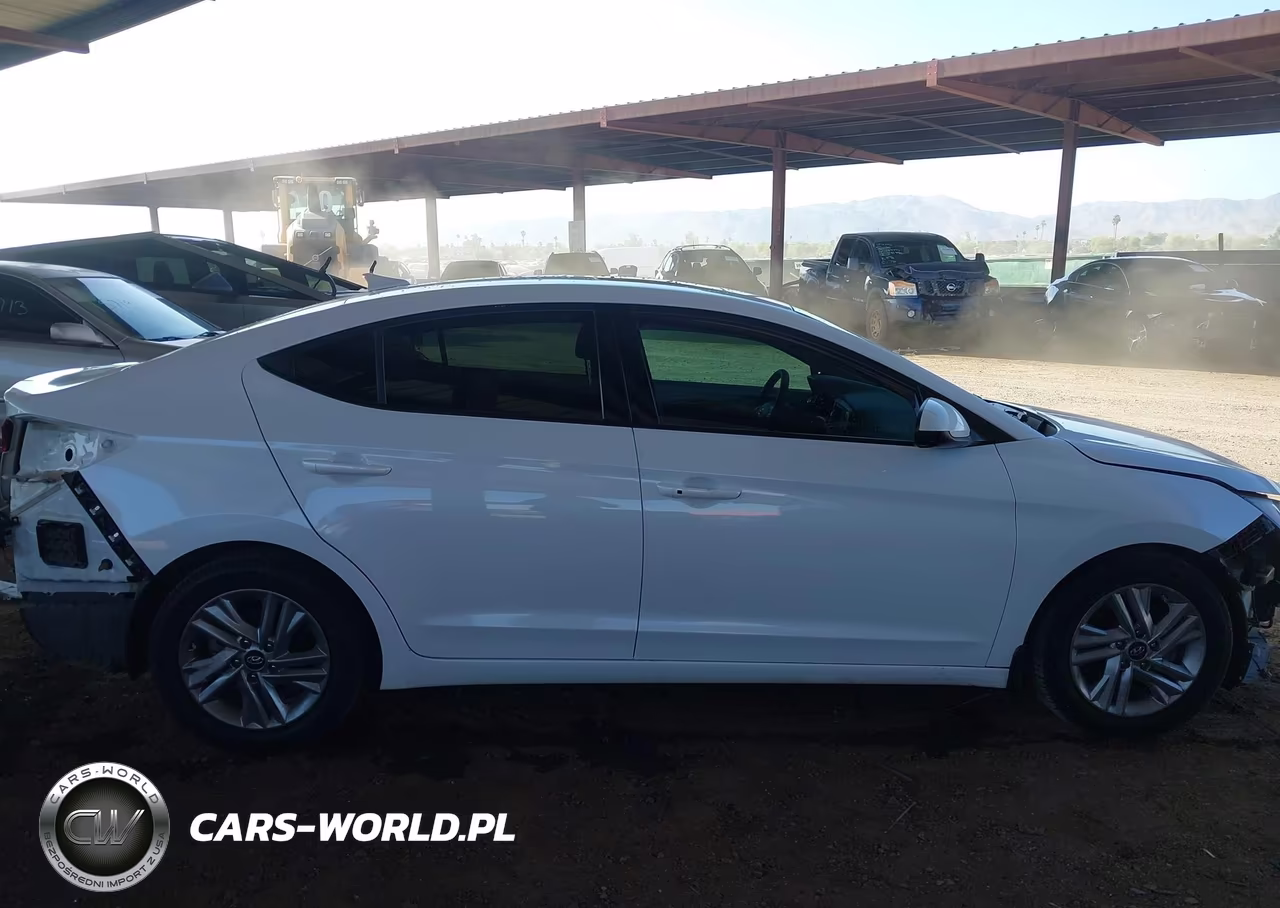 2020 Hyundai Elantra Value Edition VIN:5NPD84LF2LH605419 - 14