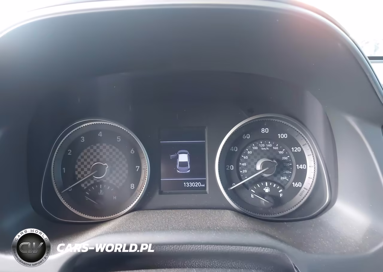 2020 Hyundai Elantra Value Edition VIN:5NPD84LF2LH605419 - 7