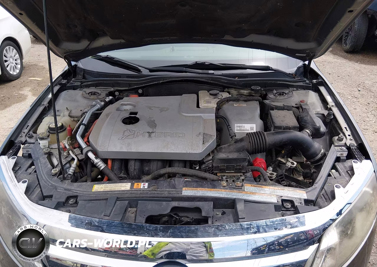 2010 Ford Fusion Hybrid VIN:3FADP0L30AR133822 - 10