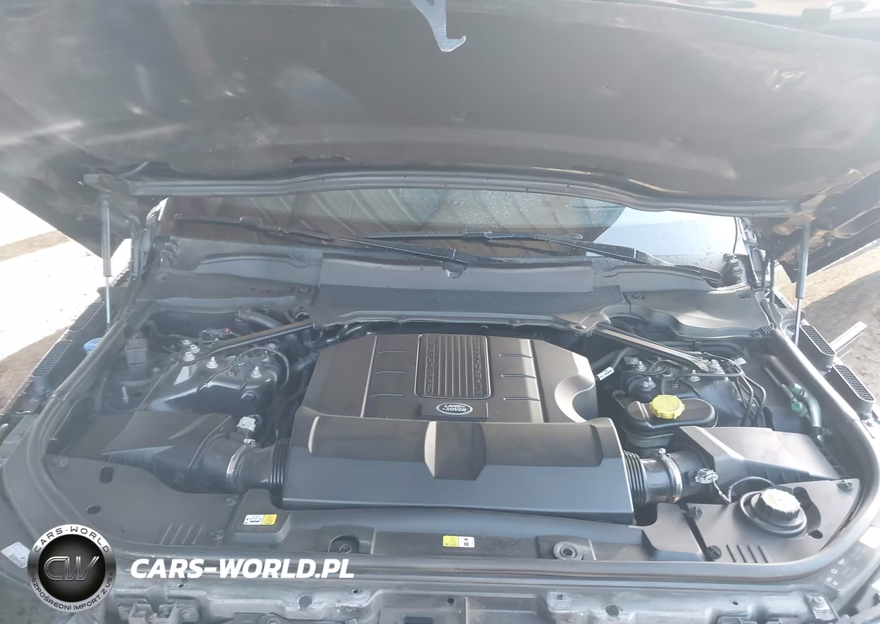 2019 Land Rover Range Rover 5.0L V8 Supercharged VIN:SALGS2RE2KA539275 - 10