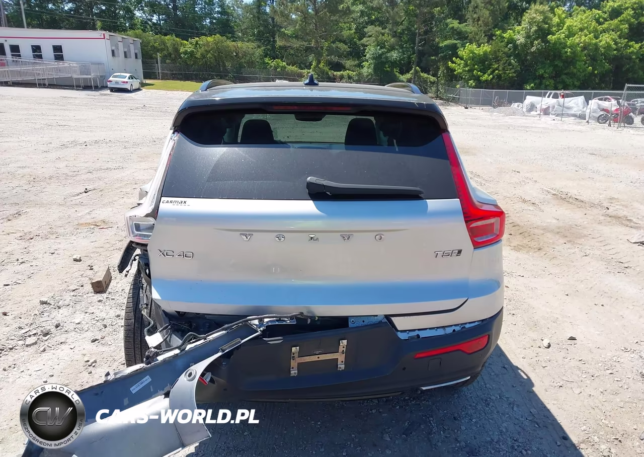 2019 Volvo Xc40 T5 R-Design VIN:YV4162UM1K2107719 - 16