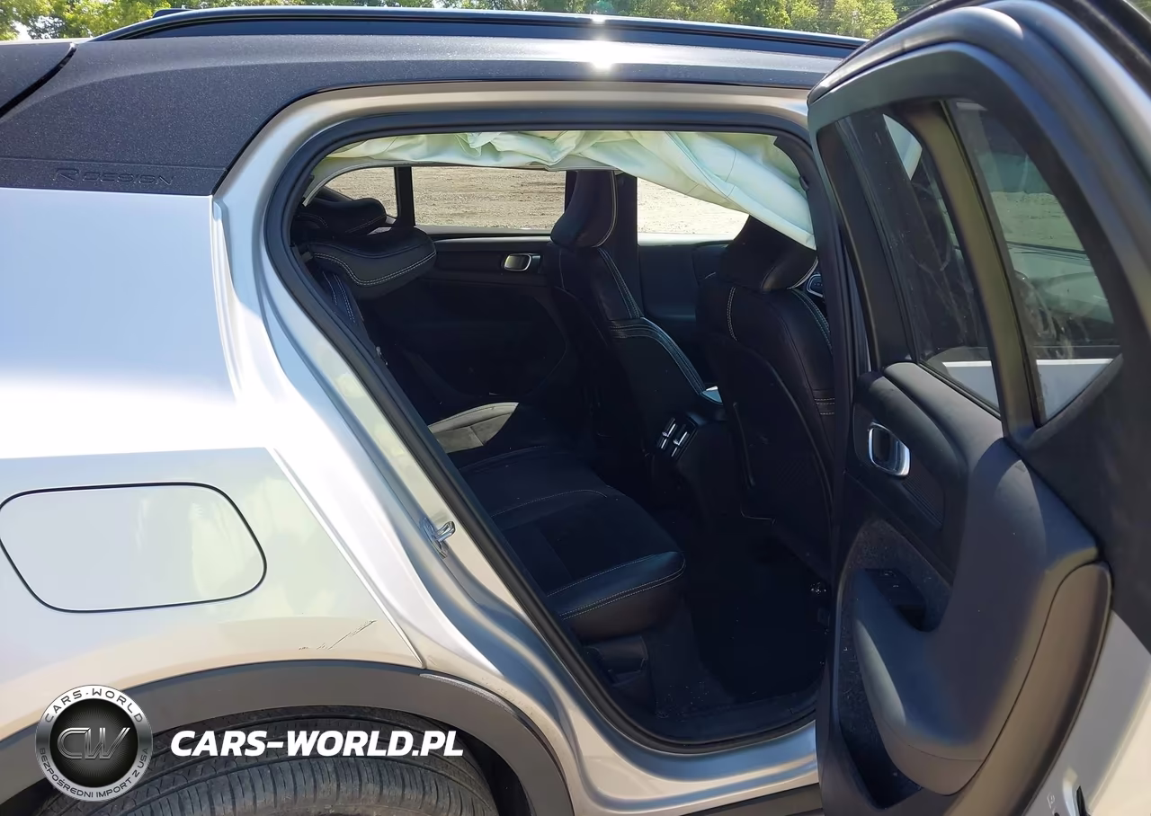 2019 Volvo Xc40 T5 R-Design VIN:YV4162UM1K2107719 - 8