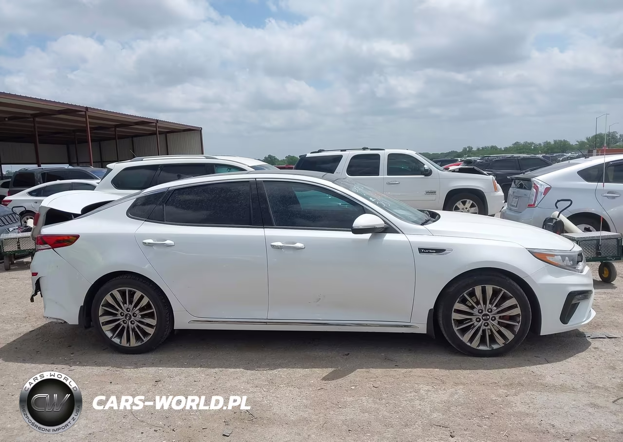 2019 Kia Optima Sx Turbo VIN:5XXGV4L23KG344511 - 13
