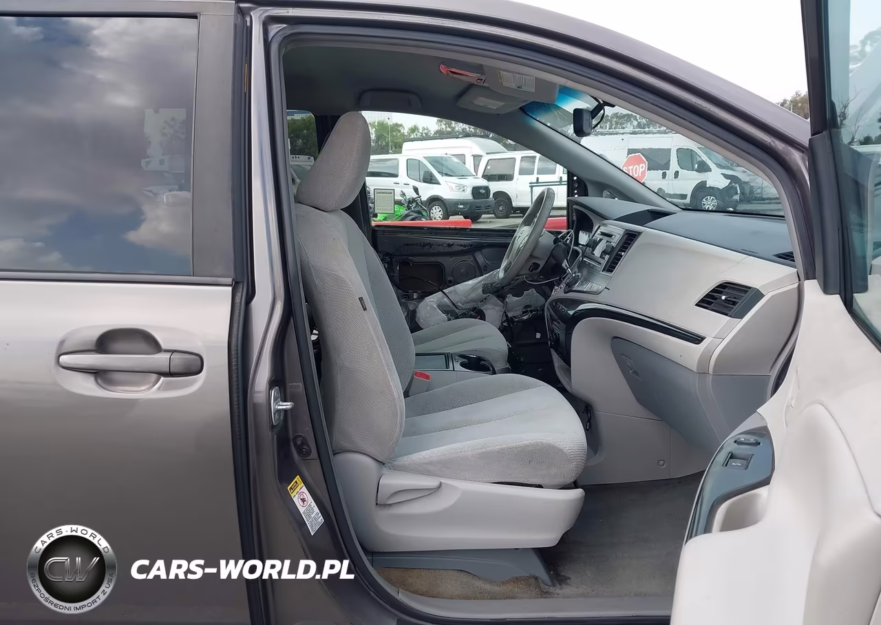 2013 Toyota Sienna Le V6 8 Passenger VIN:5TDKK3DC6DS405002 - 5