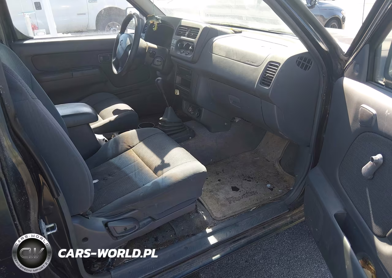 2001 Nissan Frontier Xe VIN:1N6DD26SX1C356205 - 5