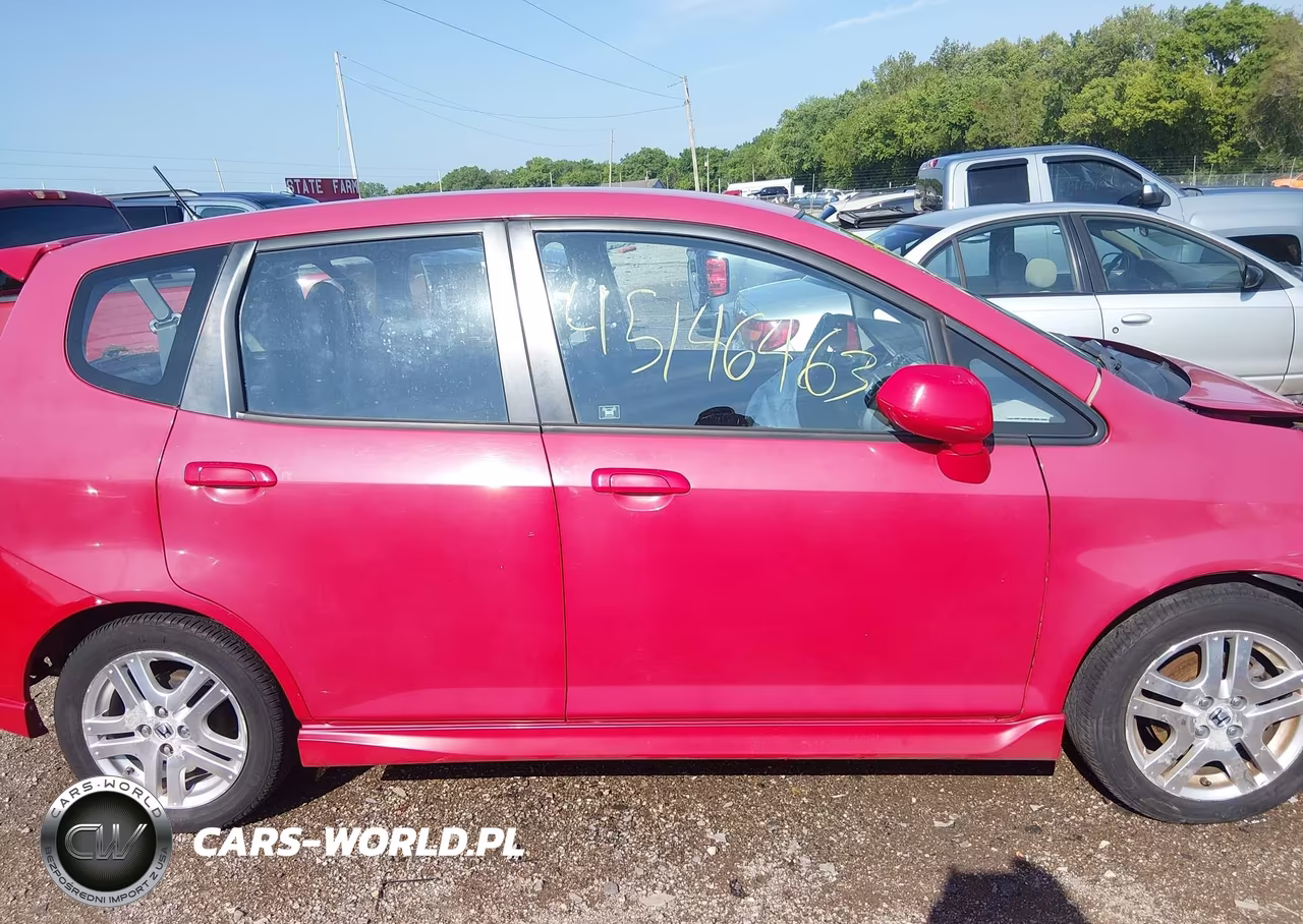 2008 Honda Fit Sport VIN:JHMGD38638S073777 - 13