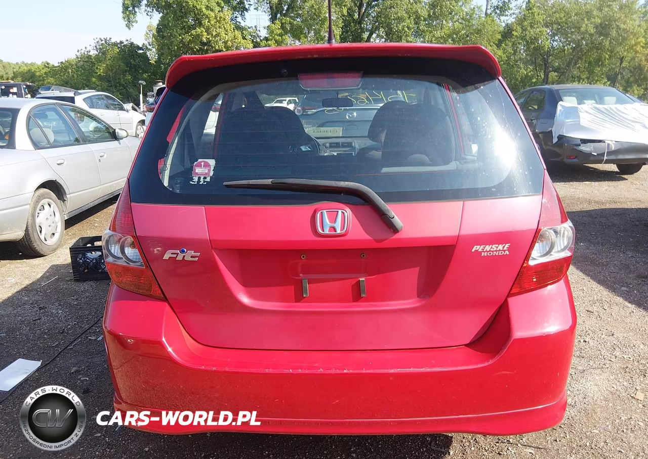 2008 Honda Fit Sport VIN:JHMGD38638S073777 - 16