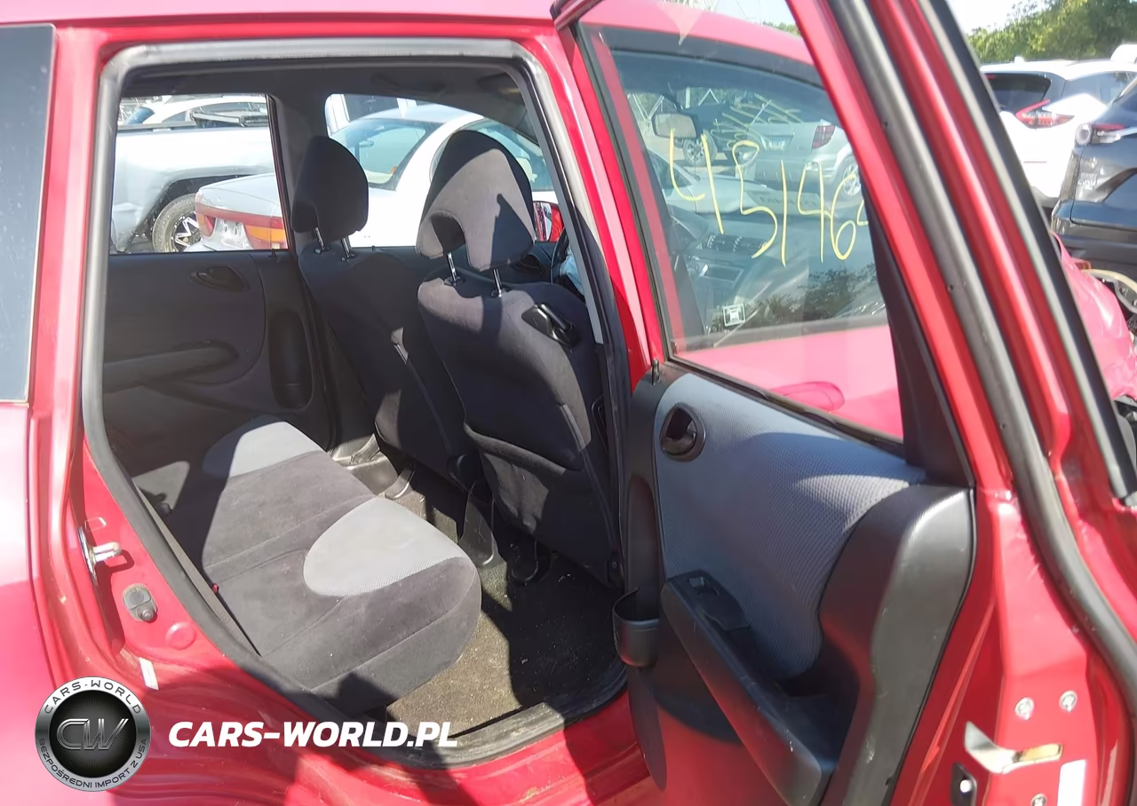 2008 Honda Fit Sport VIN:JHMGD38638S073777 - 8