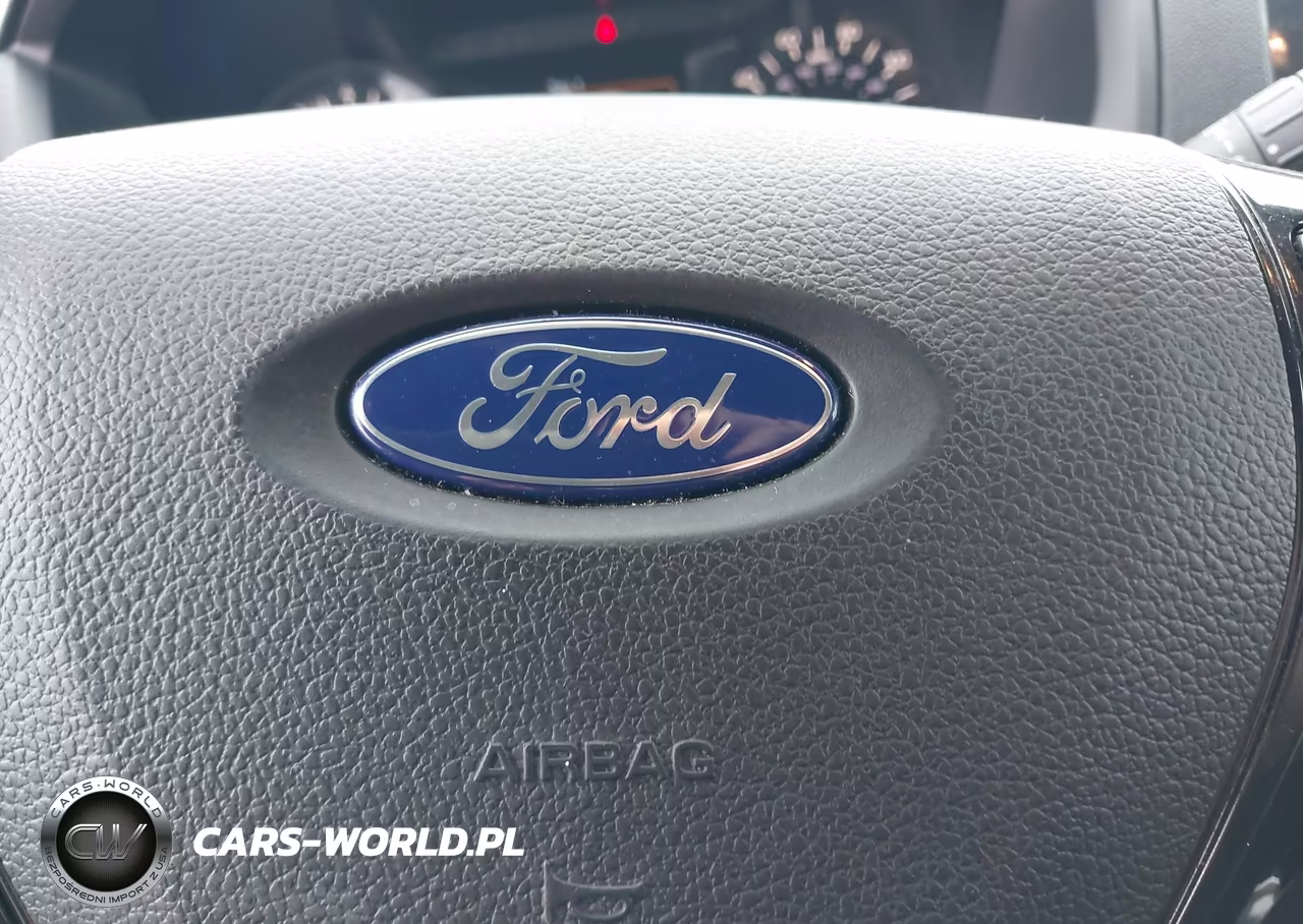 2018 Ford Explorer VIN:1FM5K8BH4JGC45583 - 6