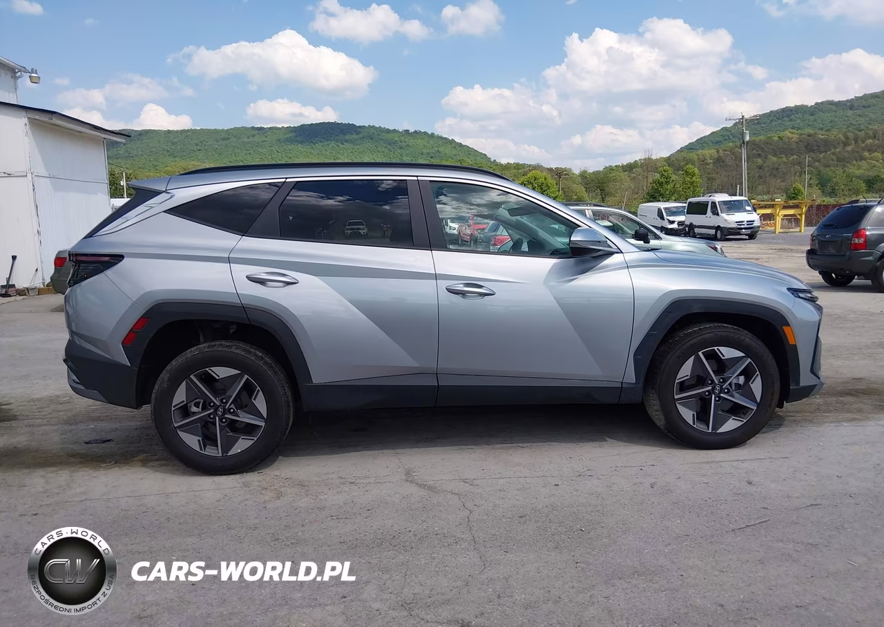 2026 Hyundai Tucson Sel Premium VIN:5NMJCCDE0TH640376 - 13