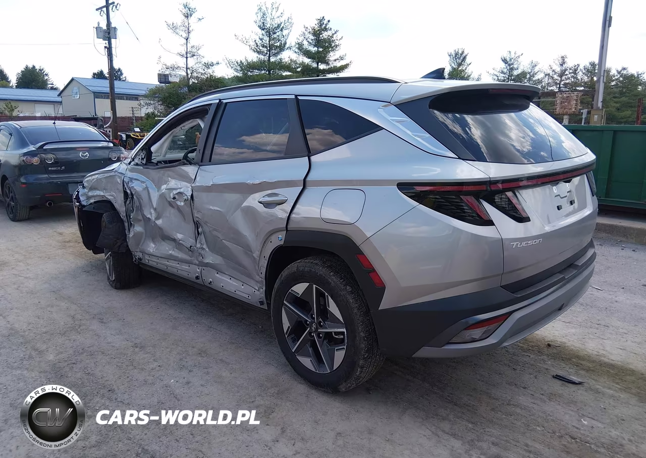 2026 Hyundai Tucson Sel Premium VIN:5NMJCCDE0TH640376 - 3