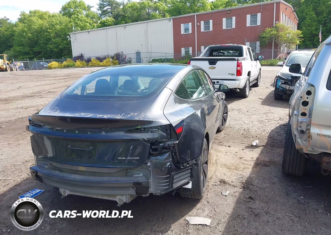 2025 Tesla Model 3 Long Range All-Wheel Drive VIN:5YJ3E1EB1SF022172 - 4