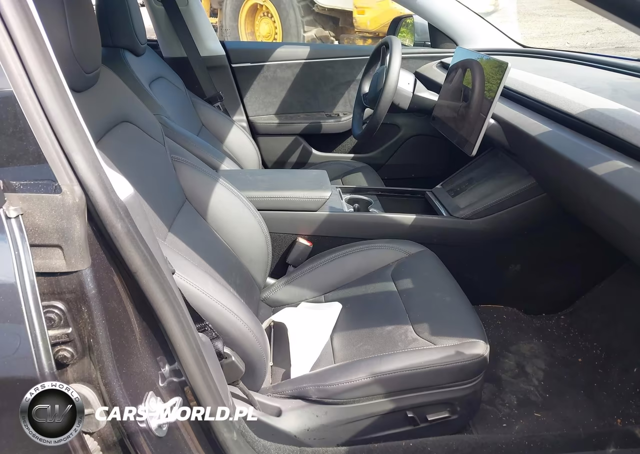 2025 Tesla Model 3 Long Range All-Wheel Drive VIN:5YJ3E1EB1SF022172 - 5